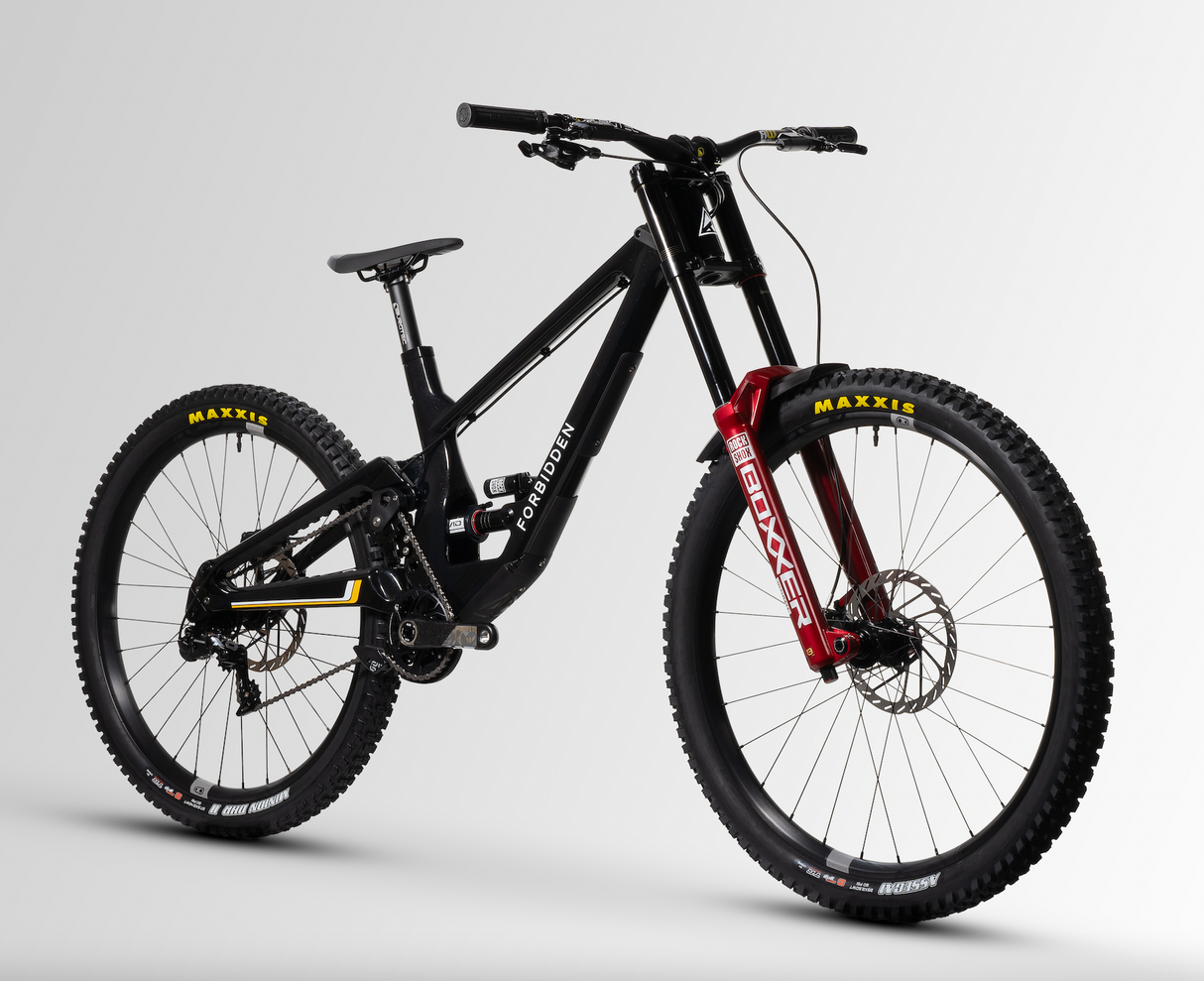 FORBIDDEN SUPERNOUGHT VOL.4