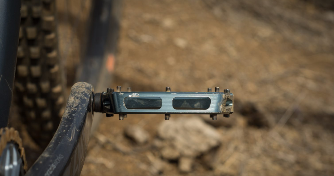 PEDAL ANVL TILT ARCTIC GREY