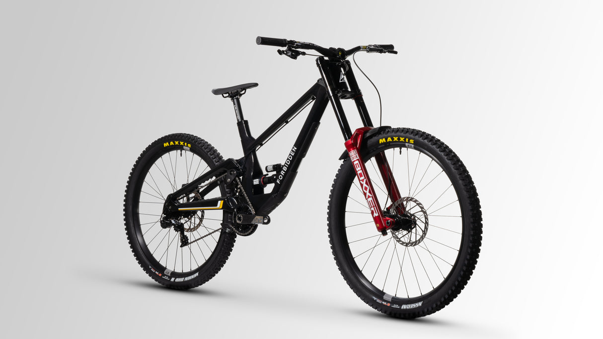 FORBIDDEN SUPERNOUGHT VOL.4