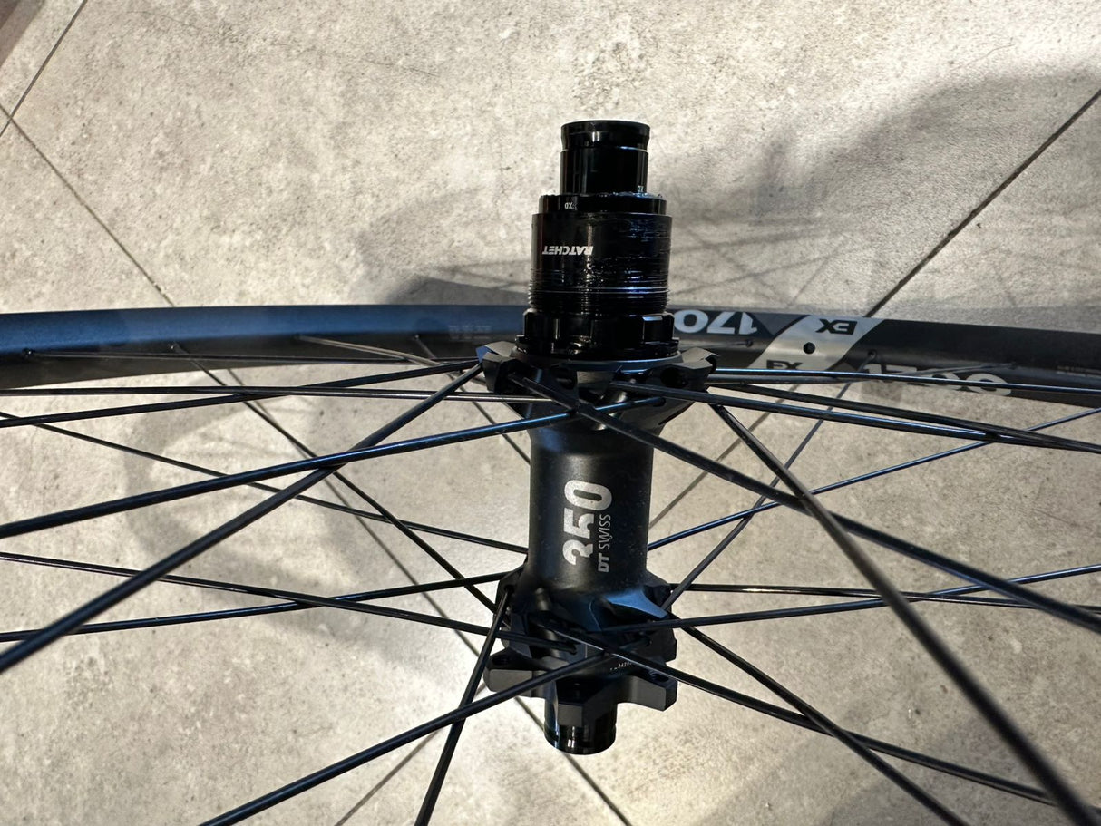 Wheelset DT Swiss 350 aro 29 / EX1700 Boost. 15x110/12x148 XD