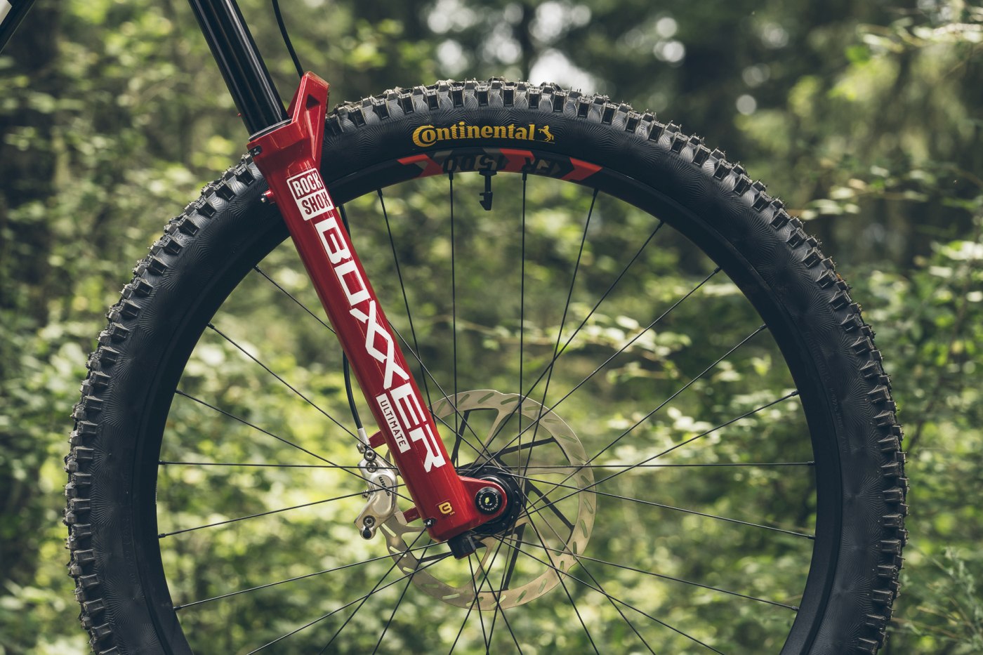 Nueva Horquilla RockShox Boxxer: Rediseño Total