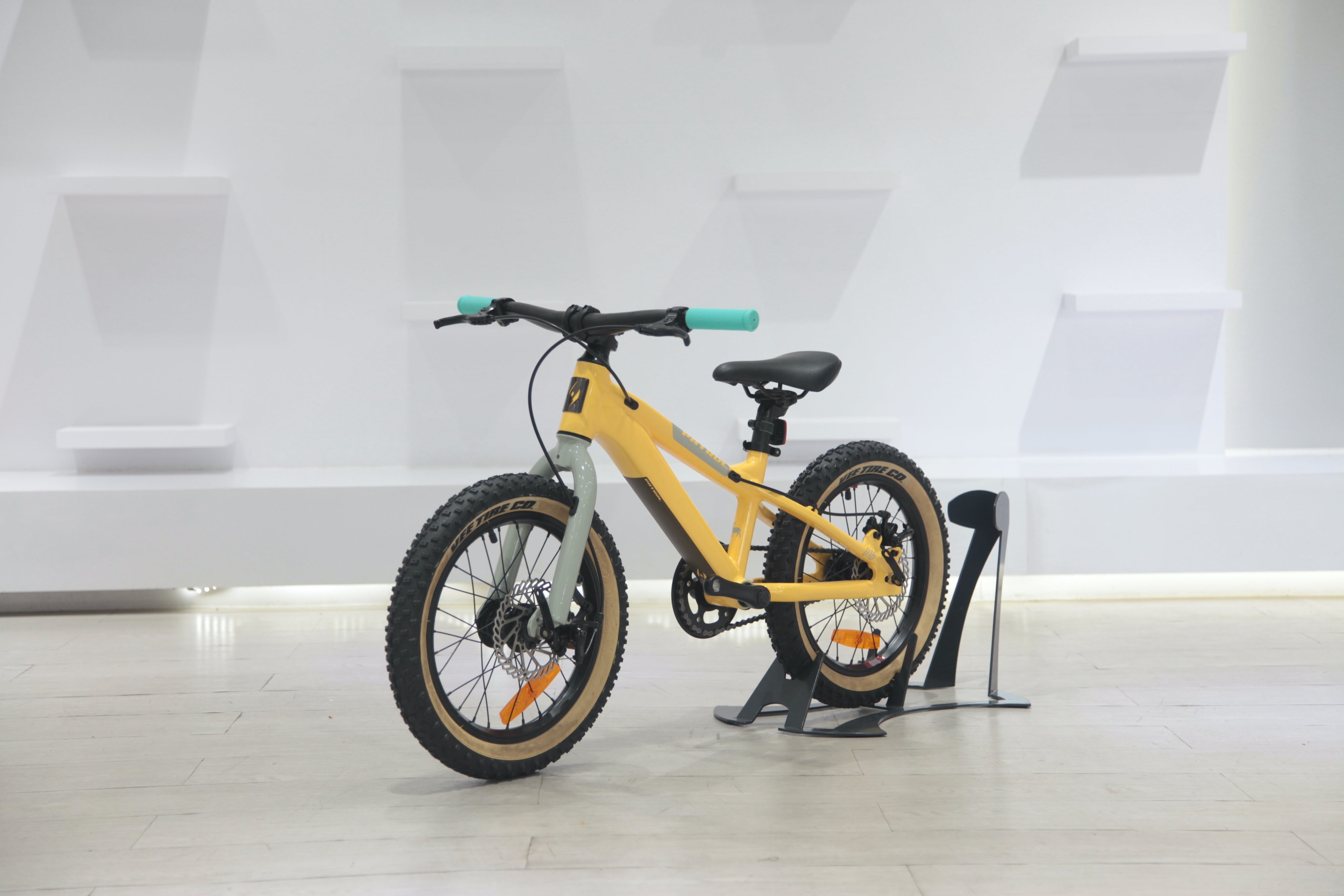 Bicicleta Transition TR11 White Team X0 [2025] – SPORTVIBES