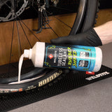 Sellante Tubeless Weldtite 1L en uso