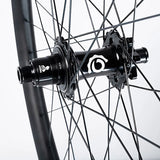 Maza Trasera Industry Nine Hydra2 32H 12X148 Black