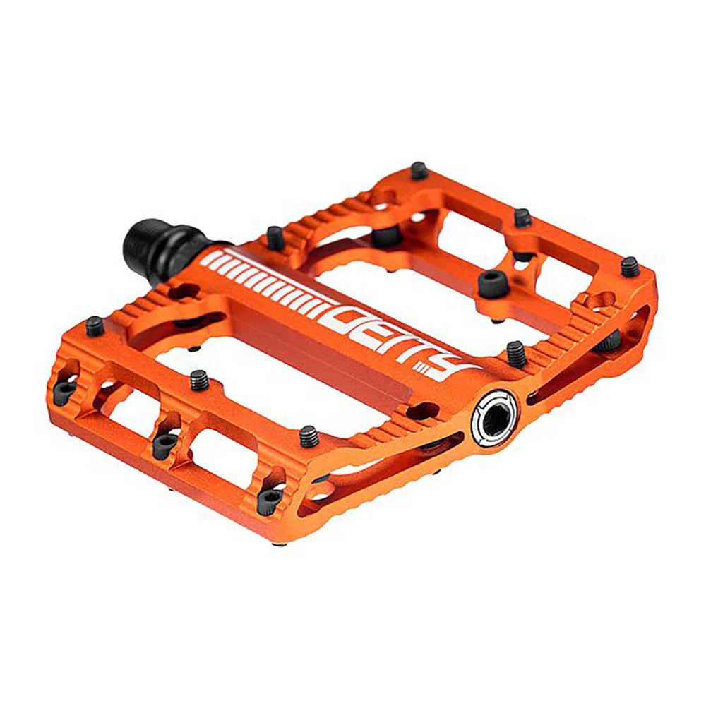 PEDAL FLAT DEITY BLACK KAT ORANGE