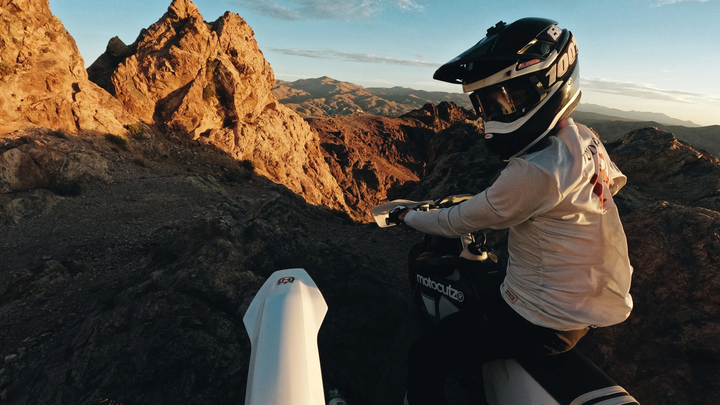Go Pro Curved + Flat Adhesive Mounts