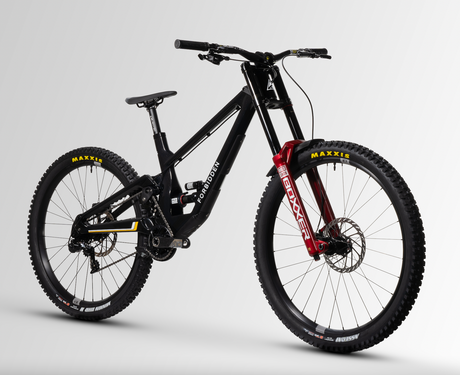 FORBIDDEN SUPERNOUGHT VOL.4