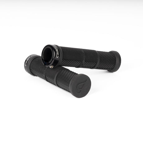Puño Cast Bamba Black — vista lateral par