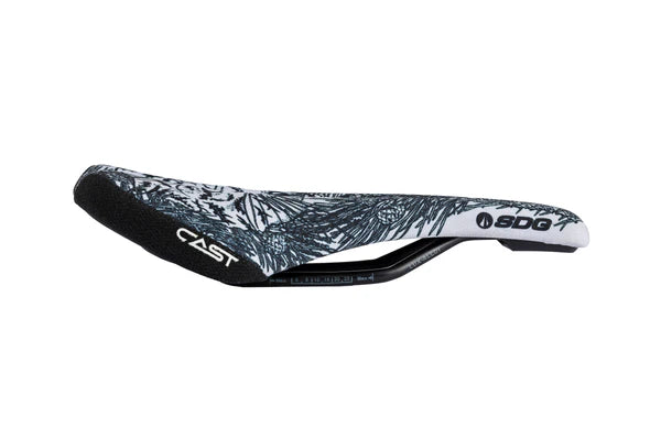 ASIENTO SDG BEL-AIR 3.0 LUX-ALLOY CAST-SDG Collab Kriss Kyle