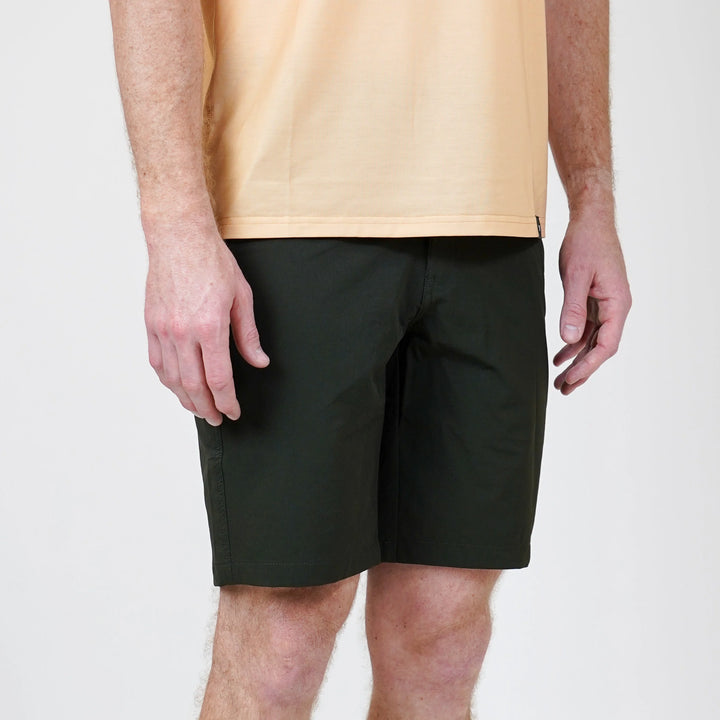 A.T. Plus Short Dark Olive