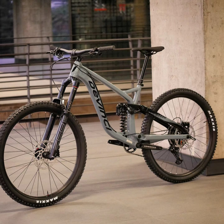Devinci Spartan Al Deore 2023