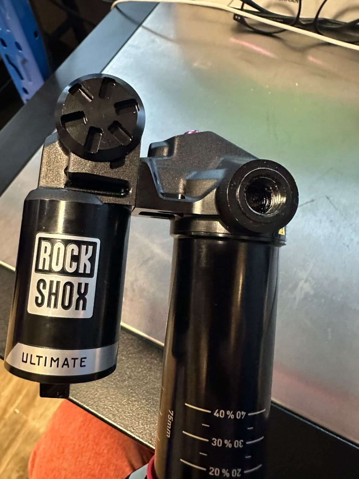 Shock Rock Shox Vivid Ultimate DH (225x75mm) open box