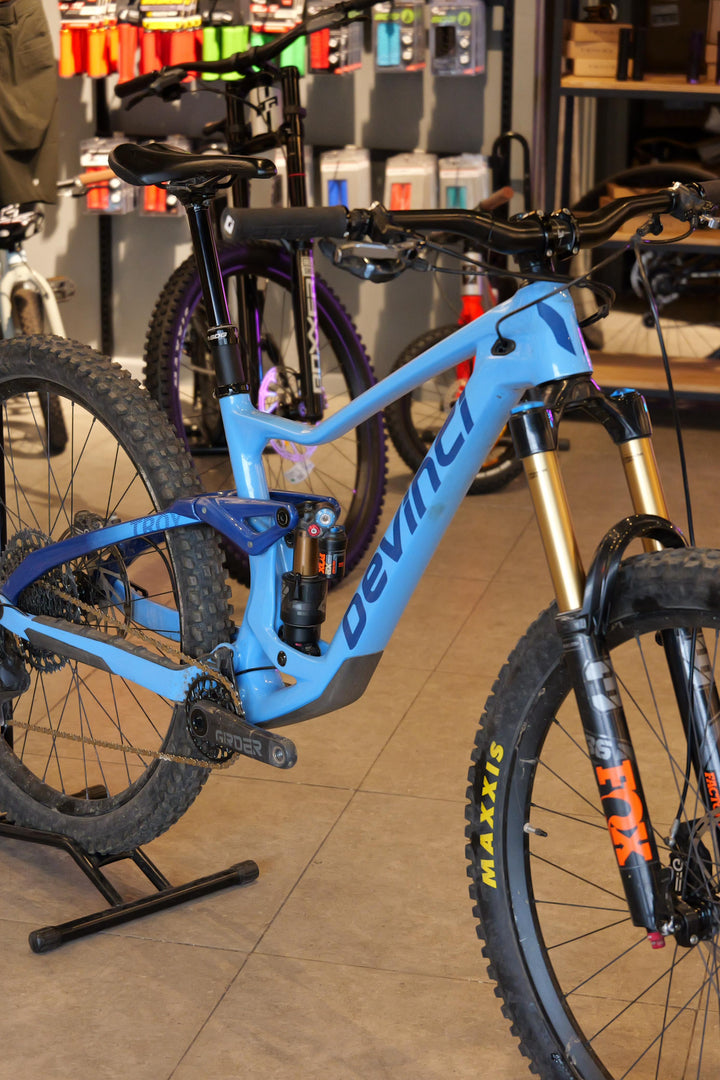 BICICLETA DENVINCI TROY CARBON BLUE M