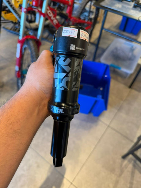 FOX FLOAT X PERFORMANCE ELITE (205X65)