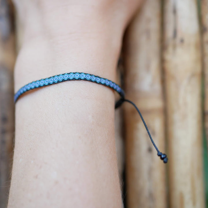 Pulsera Fina Varios Colores