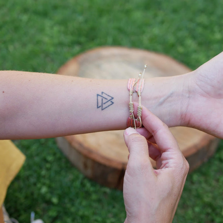 Brazalete De Telar Ancho Con Piedras Naturales