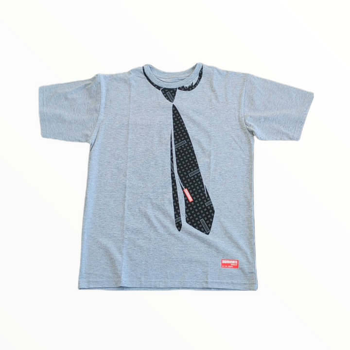 Polera Dominate Gris Corbata